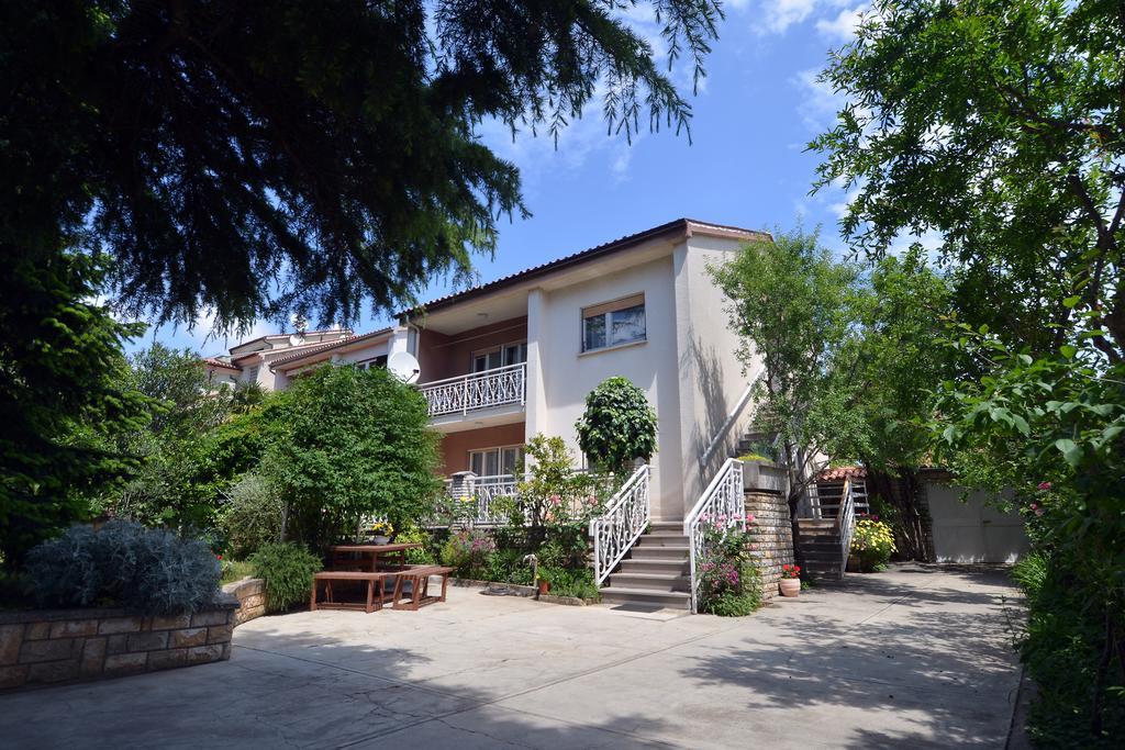 Apartamento Rojnic *